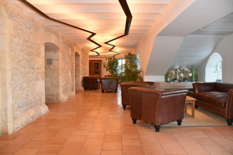 Chateau Grattequina Hotel